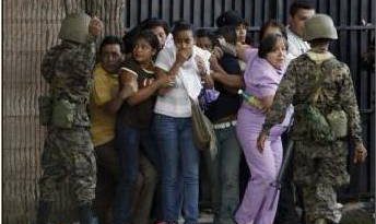 Ejército reprime al pueblo hondureño
