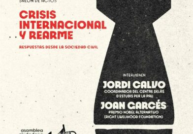 Charla -debate «Crisis Internacional y rearme»