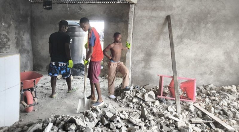 Del abandono al terremoto: la crisis que golpea el Pacífico colombiano.